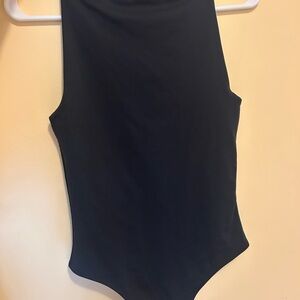 Black contour Sleeveless Bodysuit